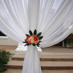 Wide Tent Pole Curtain